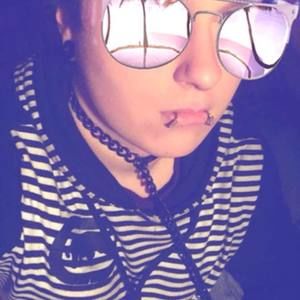 Meet your Posher, Adam